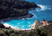 Dubovica strand – Hvar