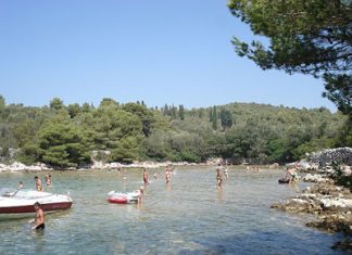 Mala Sabusa strand – Kukljica