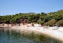 Milna strand – Milna