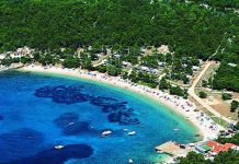 Kamp Slatina strand – Martinscica