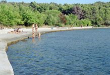 Sabusa strand – Kukljica