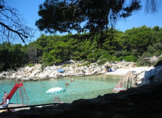 Kandarola nudista strand – Palit