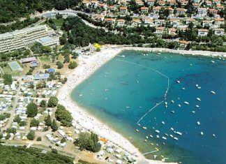 Maslinica strand – Rabac