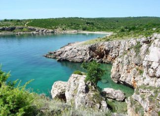 Slivanjska Uvala strand – Rudine