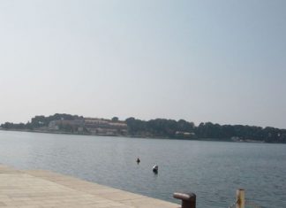 Oliva strand – Porec