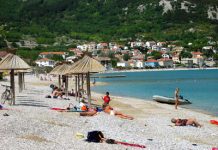 Vela plaza strand – Baska