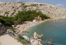 Bunculuka strand – Baska