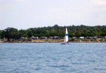 Ladin gaj strand – Karigador