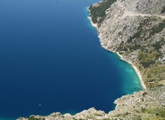 Vrulja strand – Brela