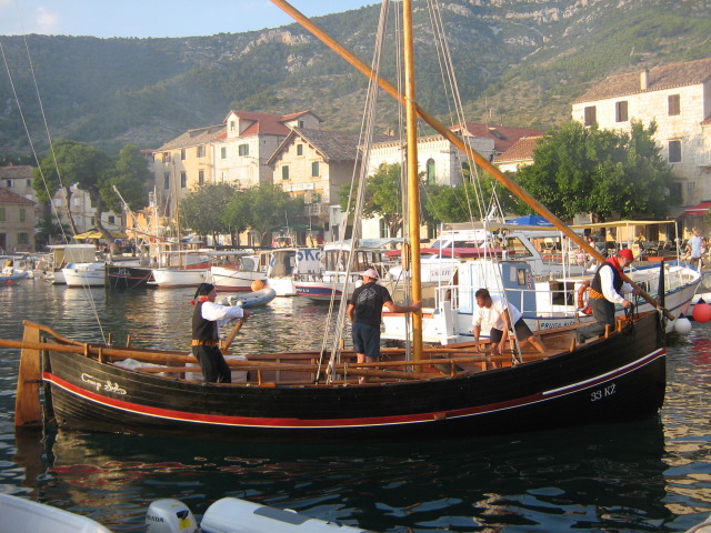 XX. század eleji halászhajó, egy Falkuša
