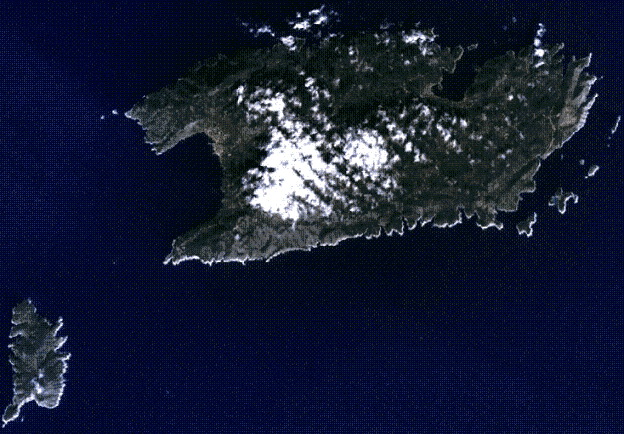 A Vis és a kis Bisevo-sziget műhold felvétele.