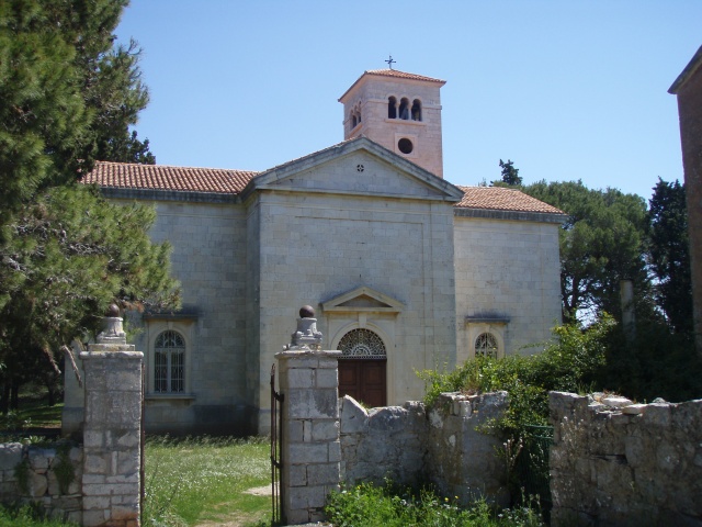Podselje településen található a Szűz Mária templom.