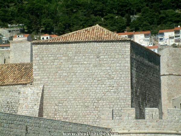 Szent Lukács-torony, Dubrovnik