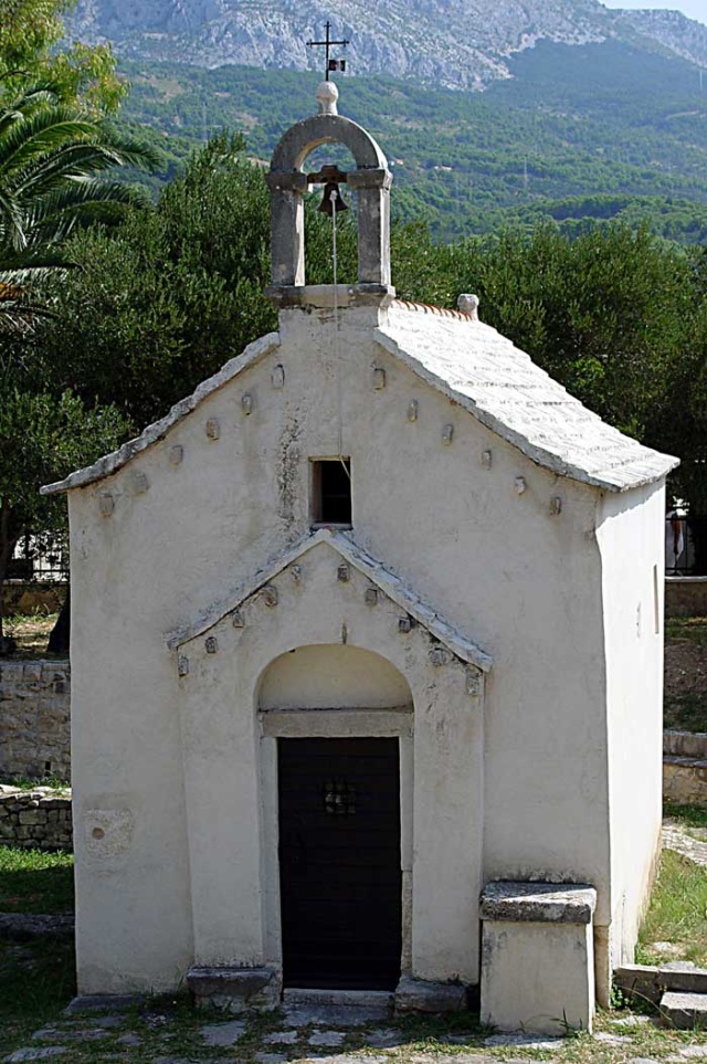 Szent György (Sv, Juraj) templom, Tucepi