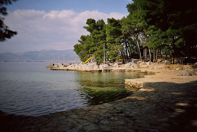 Bene strand, Split