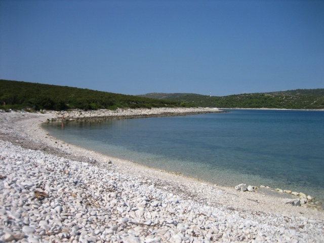 Soline-hoz közel egy híres strand is található, ez a Sakarun strand.