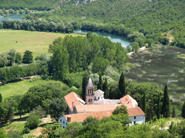 Szent Arkangyal kolostor
