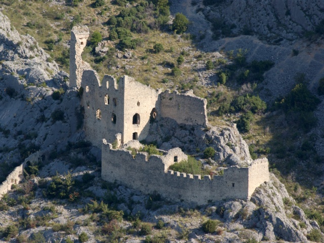 A Krka Nemzeti Park legnagyobb és egyben a legjobb állapotban fennmaradt középkori erődje a Ključica-erőd.