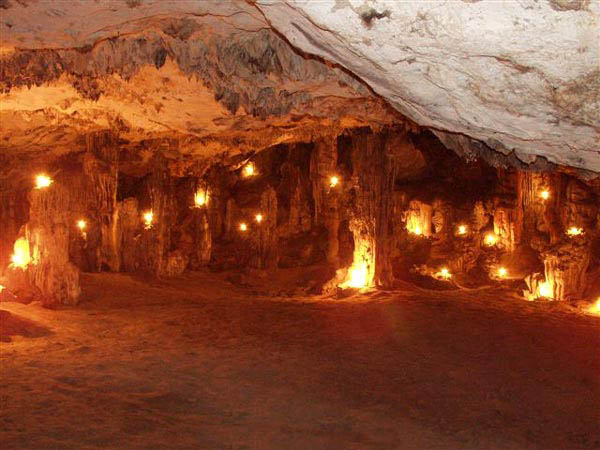 A Grapčeva barlang a Hvar-i civilizáció és kultúra bölcsője.