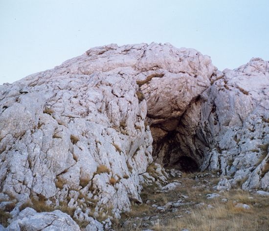 Pozjata-barlang